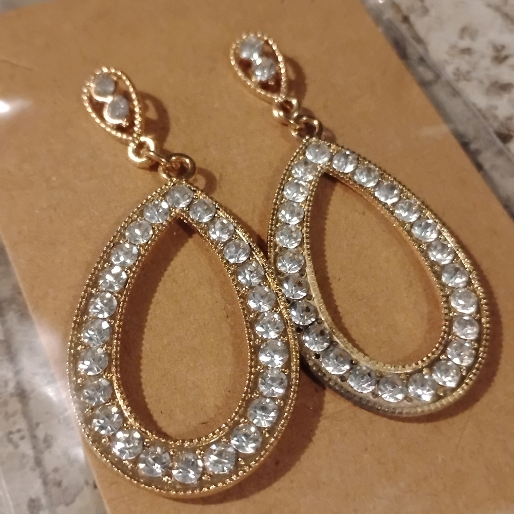 Elegant Gold and Silver Teardrop Earrings NEW